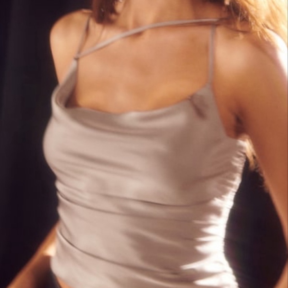 Abercrombie Asymmetrical Strap Top - image 3